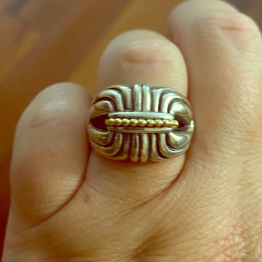 Lagos Ring